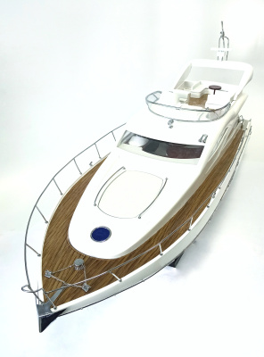 Сувенирная модель яхты Manhattan Sunseeker 60, SB0037P, 92х23х37 см